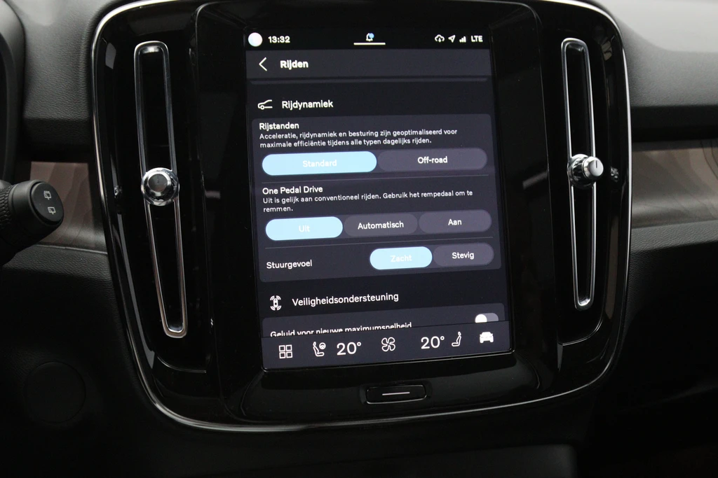 Volvo XC40 – foto 33