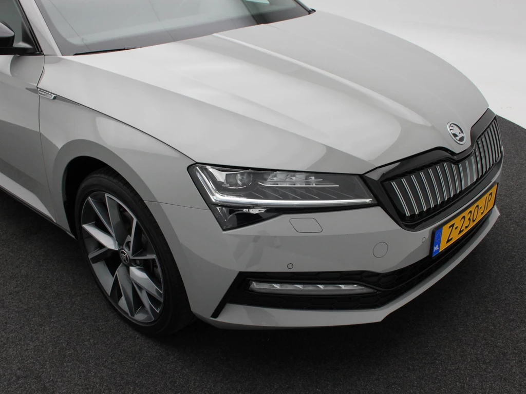 Škoda Superb – foto 7