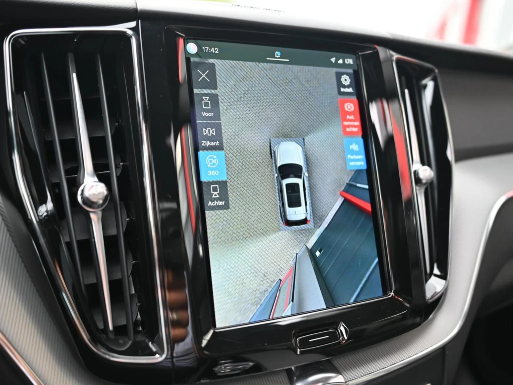 Volvo XC60 – foto 17