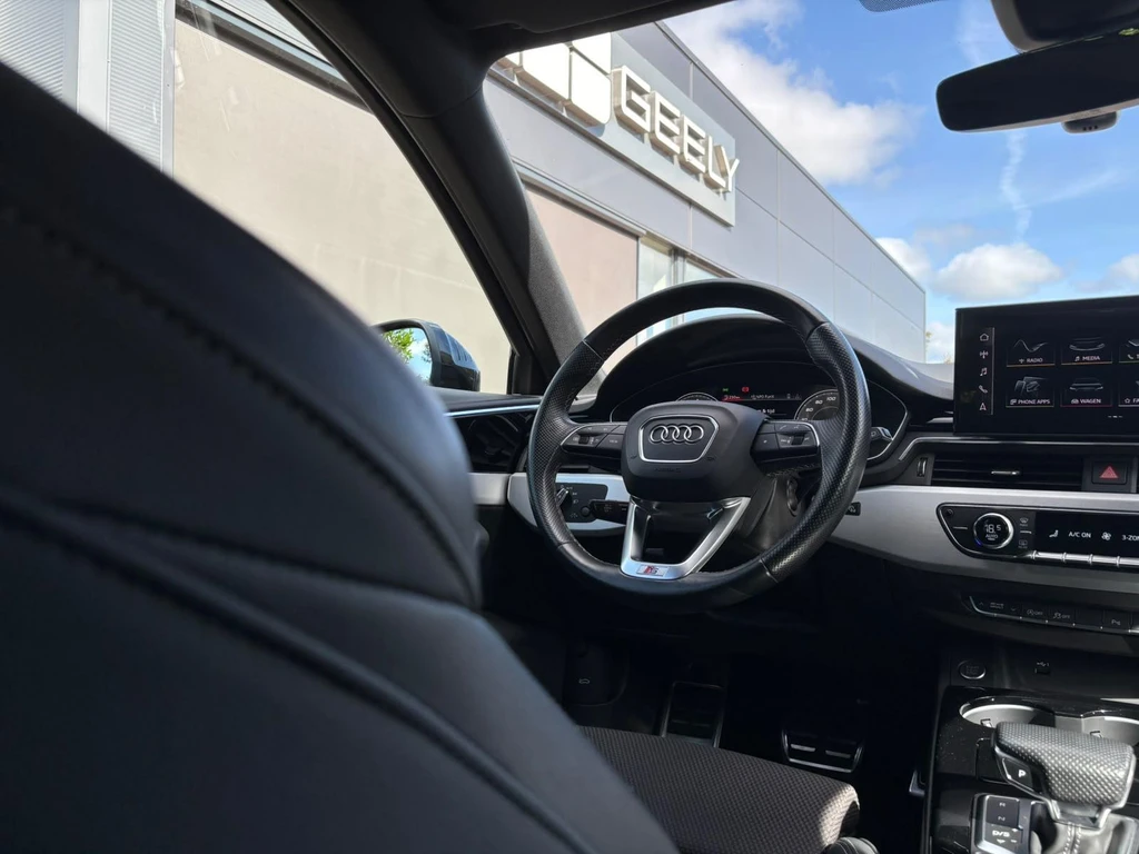 Audi A4 – foto 12