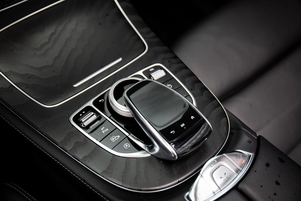 Mercedes-Benz E-Klasse – foto 24