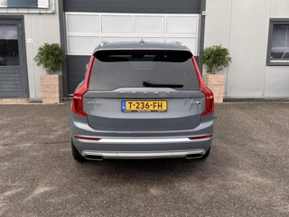 Volvo XC90 – thumbnail 2