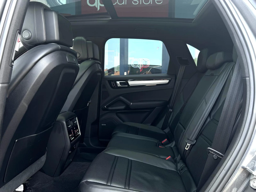 Porsche Cayenne – foto 13