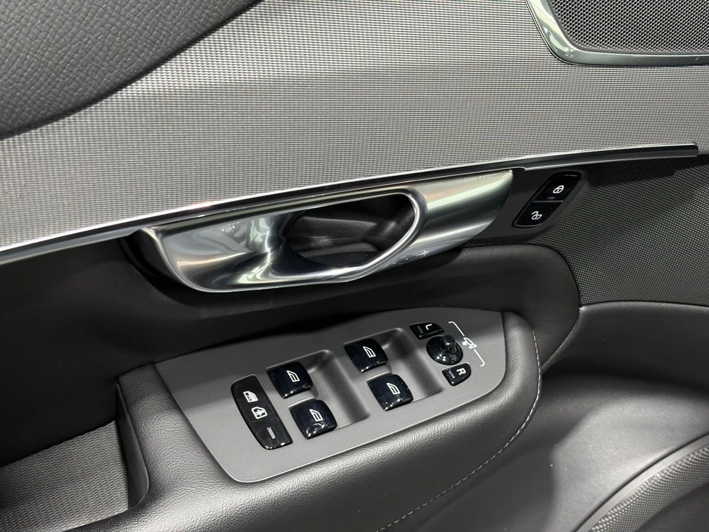 Volvo XC90 – foto 31