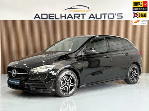 Mercedes-Benz B-klasse 250 e AMG line Night pakket/ Navigatie full map / Cruise control / Climate control
