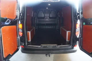 Ford Transit Custom – thumbnail 8