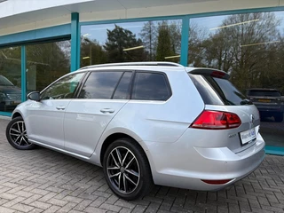 Volkswagen Golf – thumbnail 2