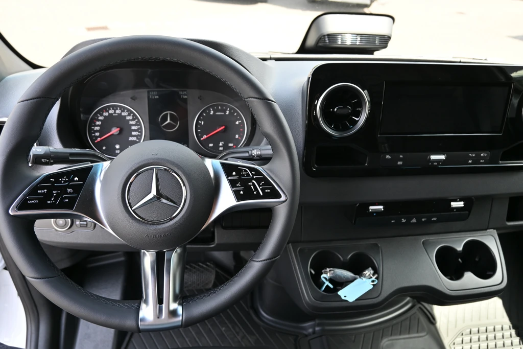Mercedes-Benz Sprinter – foto 13