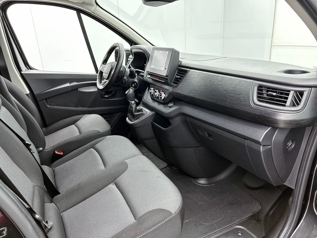 Renault Trafic – foto 24