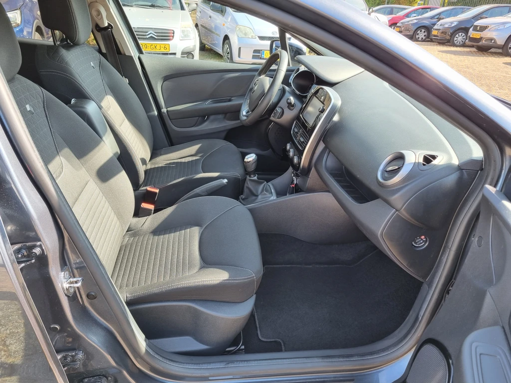 Renault Clio – foto 10