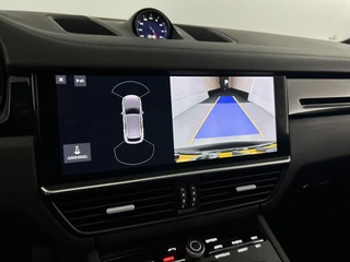 Porsche Cayenne – thumbnail 25