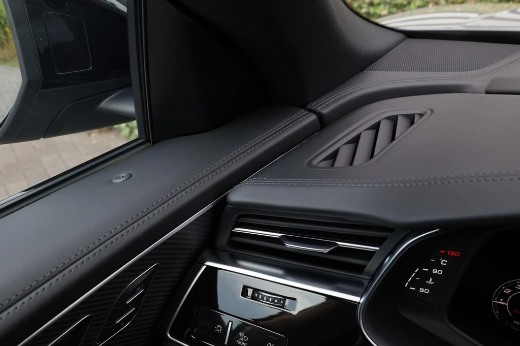 Audi RSQ8 – foto 39