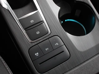 Ford Kuga – thumbnail 34