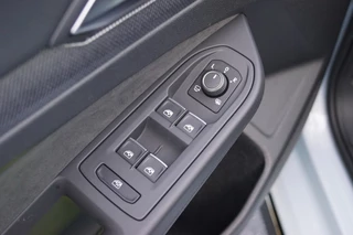 Volkswagen Golf – thumbnail 40