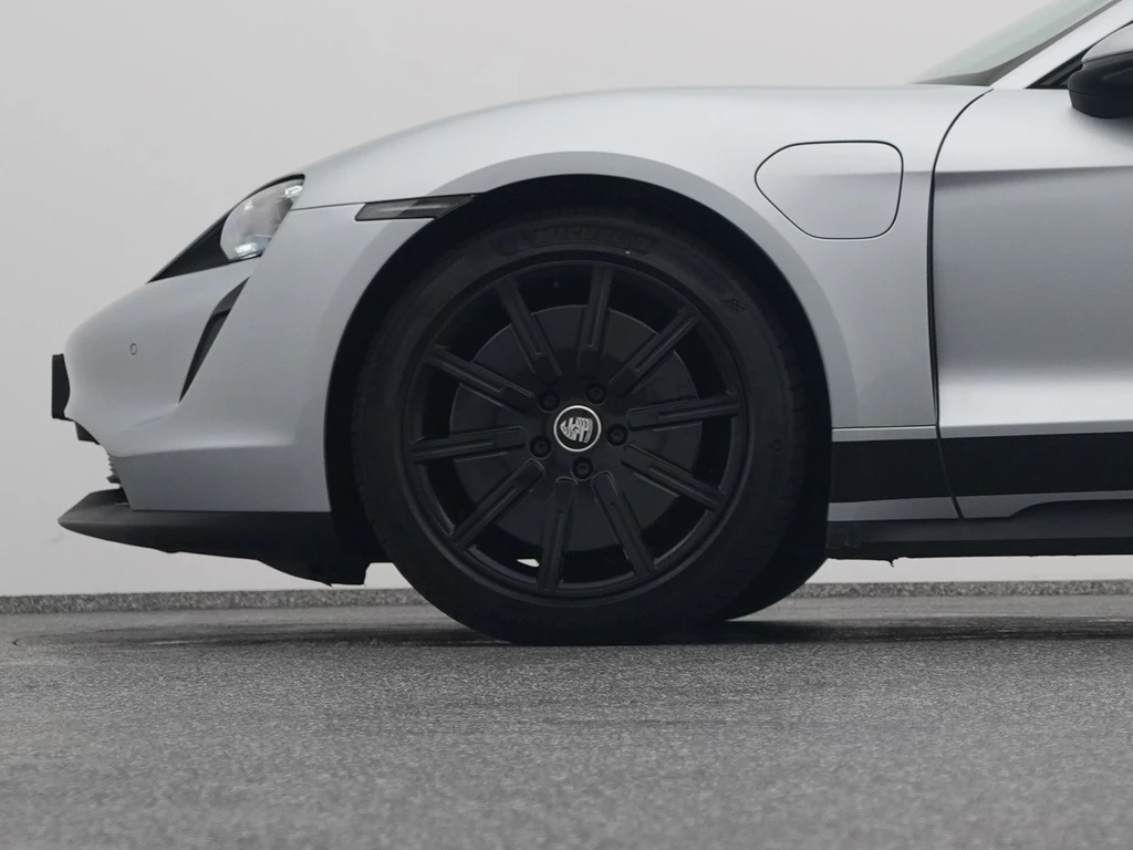 Porsche Taycan – foto 40