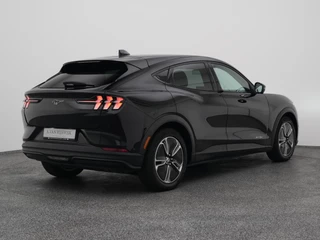 Ford Mustang Mach-E – thumbnail 10