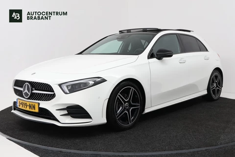 Mercedes-Benz A-klasse 180 Business Solution AMG (PANORAMADAK, STOELVERWARMING, CAMERA, SFEERVERLICHTING, ELEKTR STOELEN, NAVI)