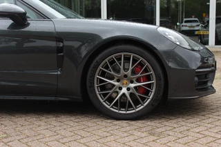 Porsche Panamera – thumbnail 17