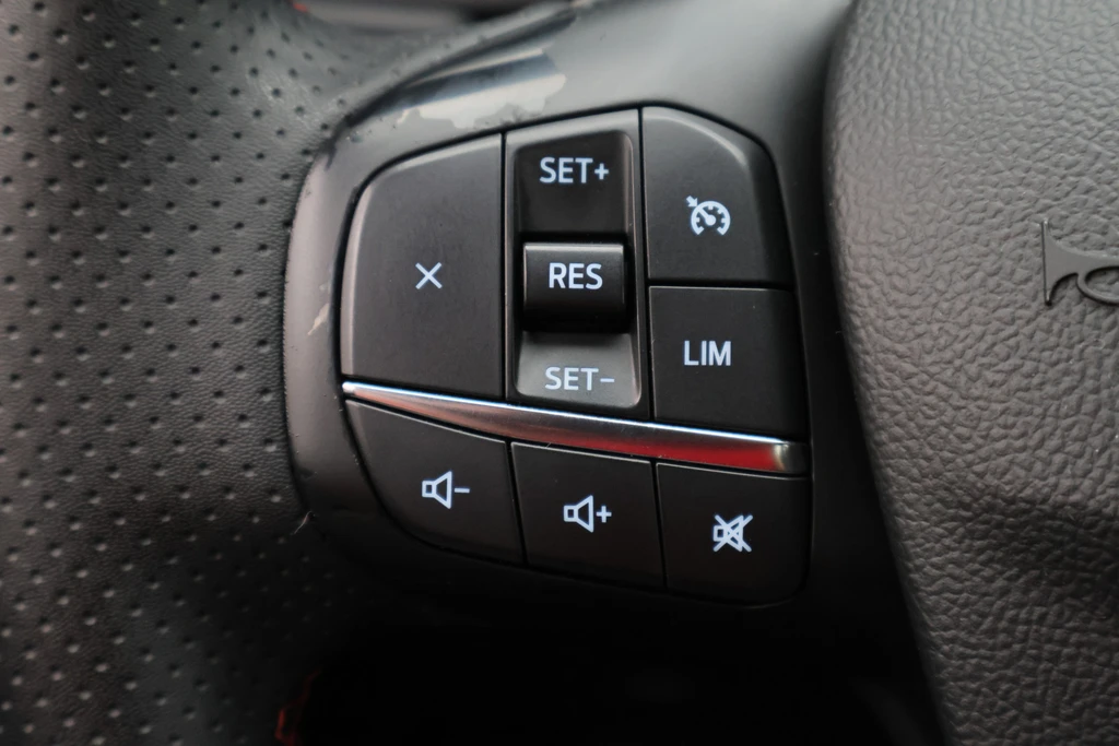 Ford Kuga – foto 39
