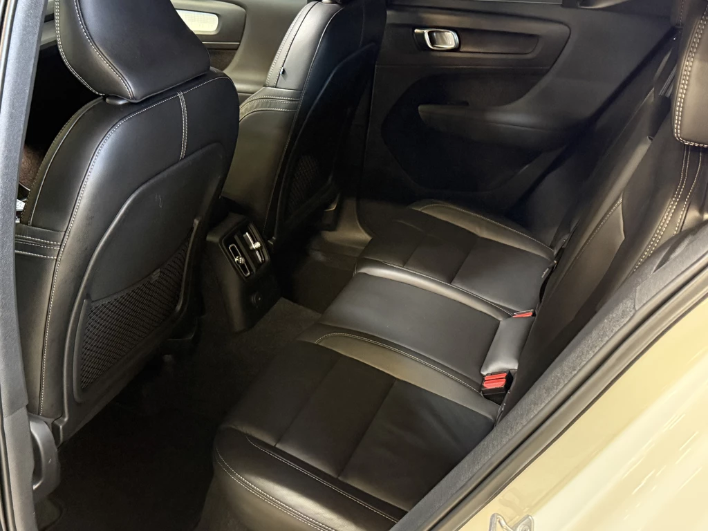 Volvo XC40 – foto 12