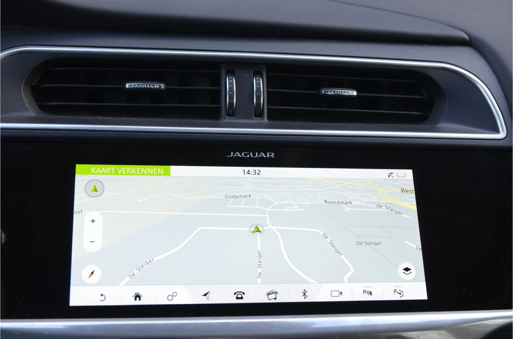 Jaguar I-PACE – foto 21