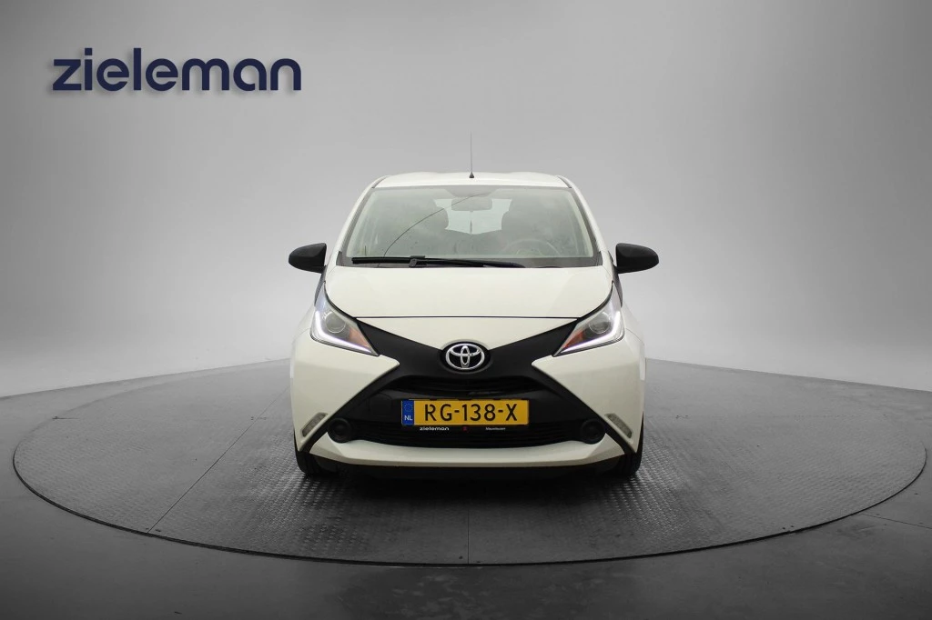Toyota Aygo – foto 8