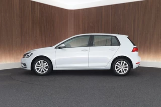 Volkswagen Golf – thumbnail 2
