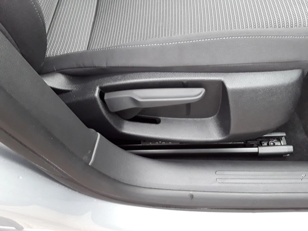 SEAT Leon – foto 15
