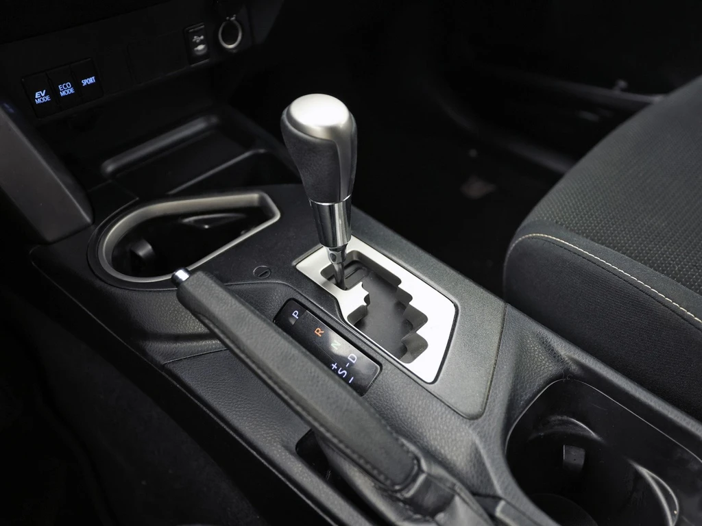 Toyota RAV4 – foto 12