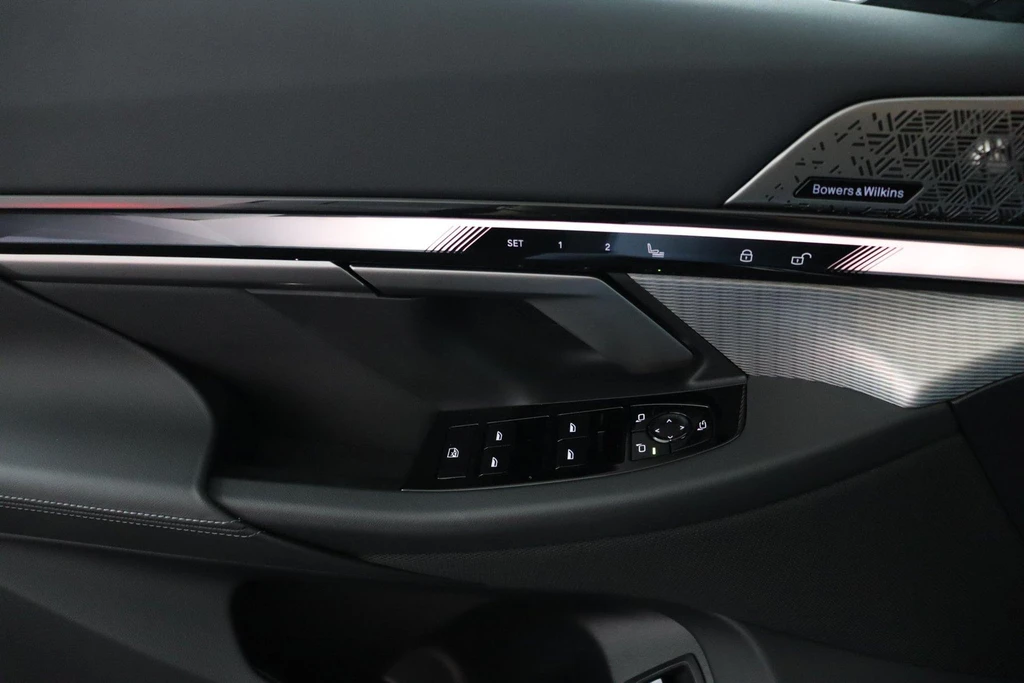 BMW i5 – foto 25
