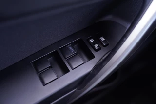 Toyota Auris – thumbnail 32