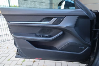 Porsche Taycan – thumbnail 28