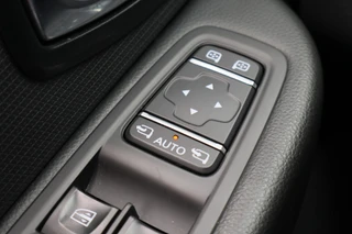 Renault Clio – thumbnail 28