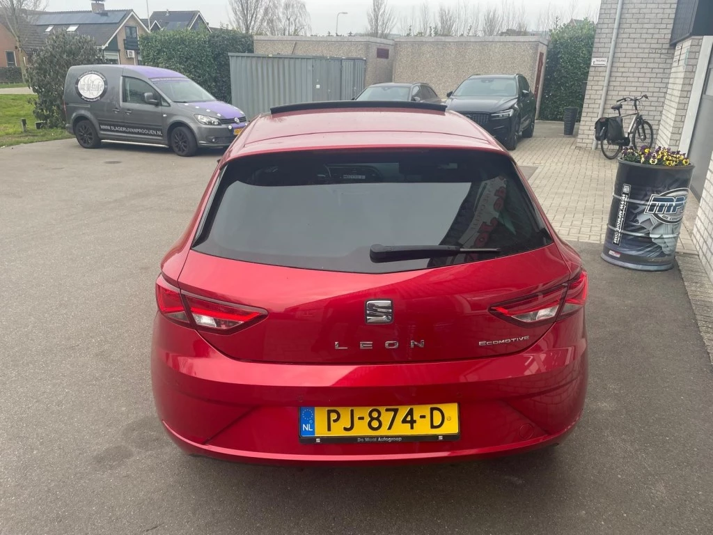 SEAT Leon – foto 4