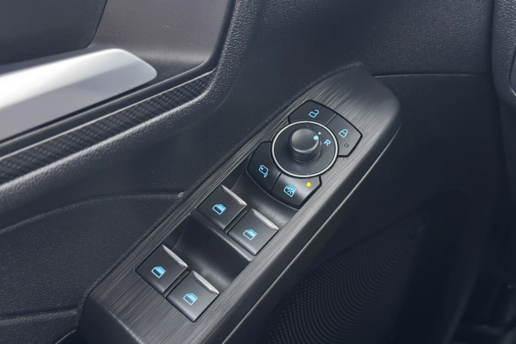 Ford Kuga – foto 20