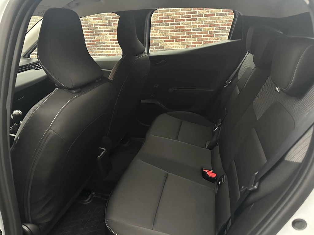 Mitsubishi Colt – foto 21
