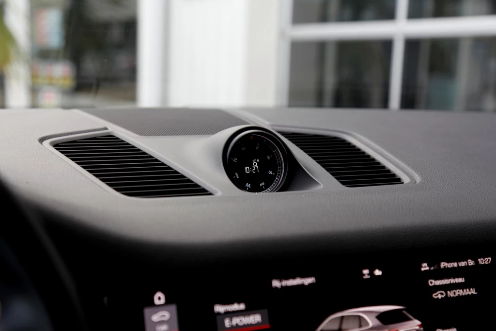 Porsche Cayenne – foto 26