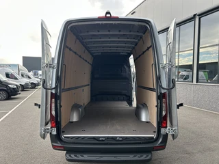 Mercedes-Benz eSprinter – thumbnail 7