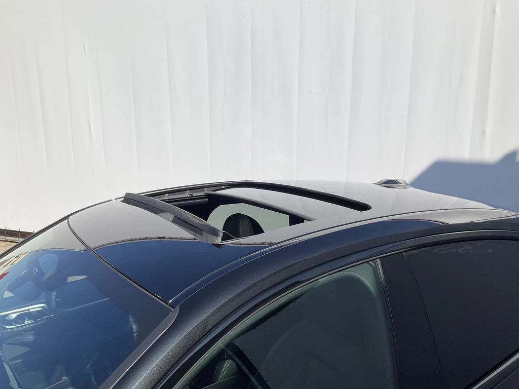 BMW i4 – foto 14