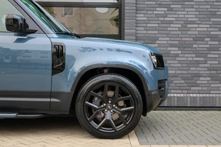 Land Rover Defender – thumbnail 32