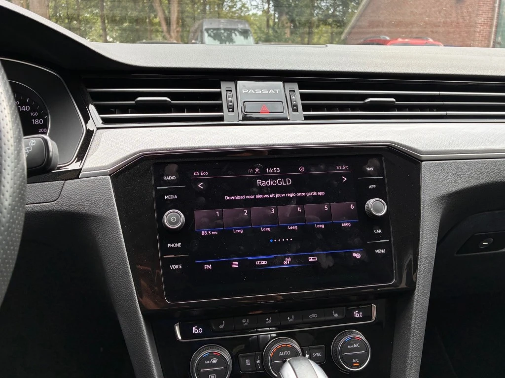 Volkswagen Passat – foto 19