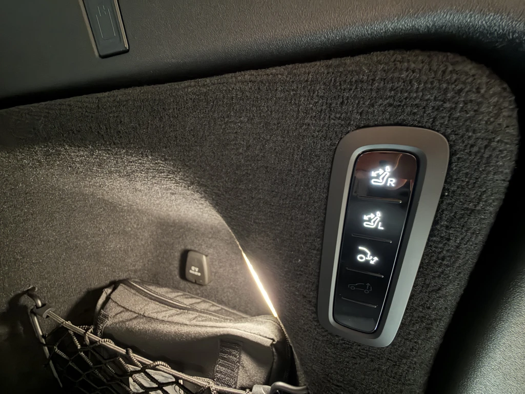 Volvo EX90 – foto 47