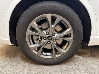 Ford Kuga – thumbnail 11