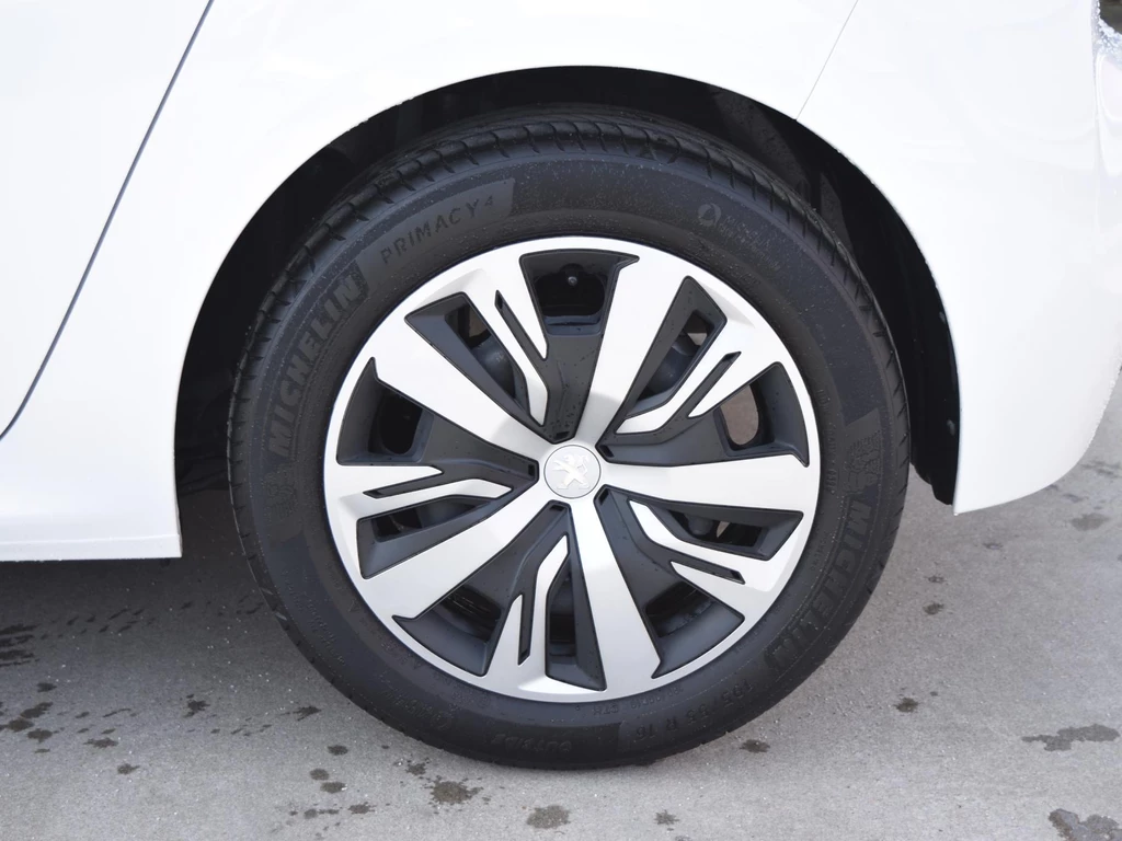 Peugeot 208 – foto 25