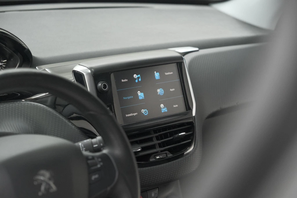 Peugeot 208 – foto 50