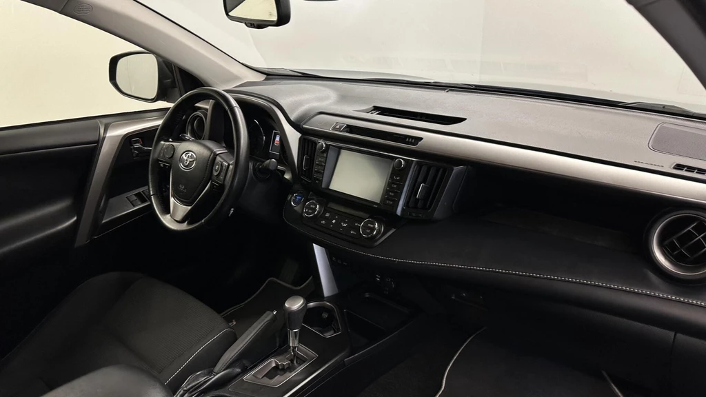 Toyota RAV4 – foto 12
