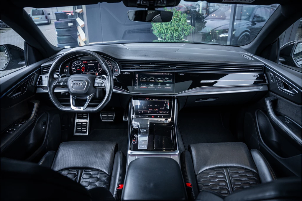 Audi RSQ8 – foto 12