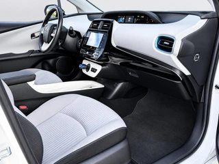 Toyota Prius – thumbnail 17