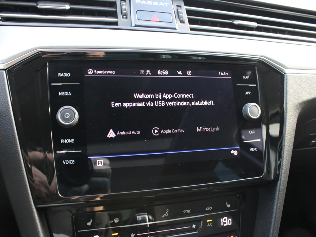 Volkswagen Passat – foto 16