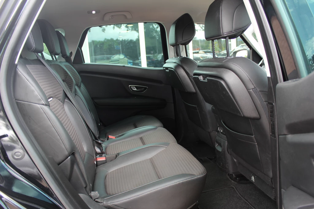 Renault Scénic – foto 14